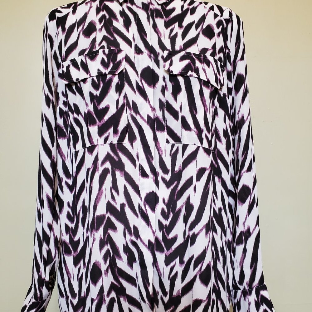 Zebra Print Button Up Top - Picture 2 of 9